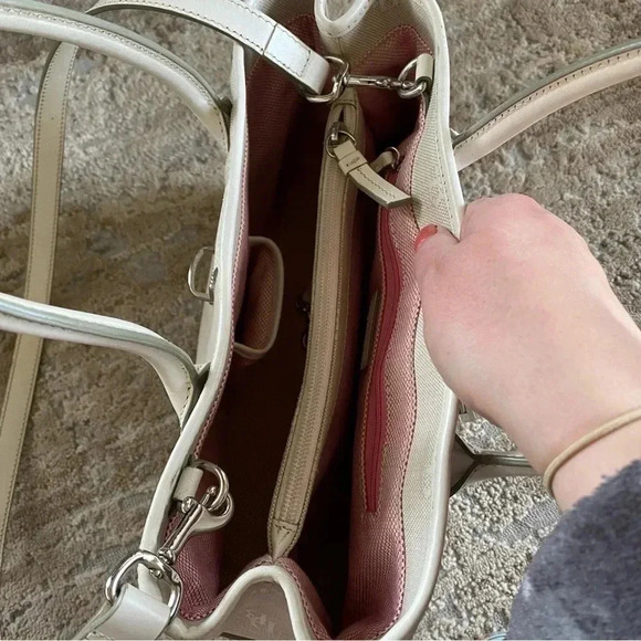 Dooney & Bourke Signature Vintage Ivory Medium Purse Hand Bag Monogrammed - Picture 11 of 16